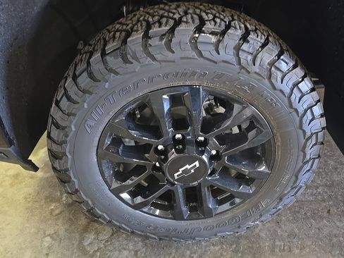 New 2026 Chevrolet Silverado 3500 LT w/ Trail Boss Package image 5