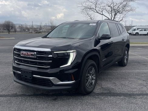 Used 2025 GMC Acadia Elevation image 3