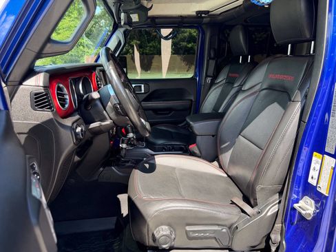 Used 2020 Jeep Wrangler Unlimited Rubicon AWD/4WD image 4