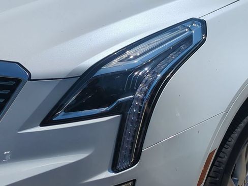 Used 2022 Cadillac XT5 Premium Luxury AWD/4WD image 23