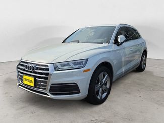 Used 2019 Audi Q5 2.0T Premium Plus w/ Premium Plus Package AWD/4WD video 1