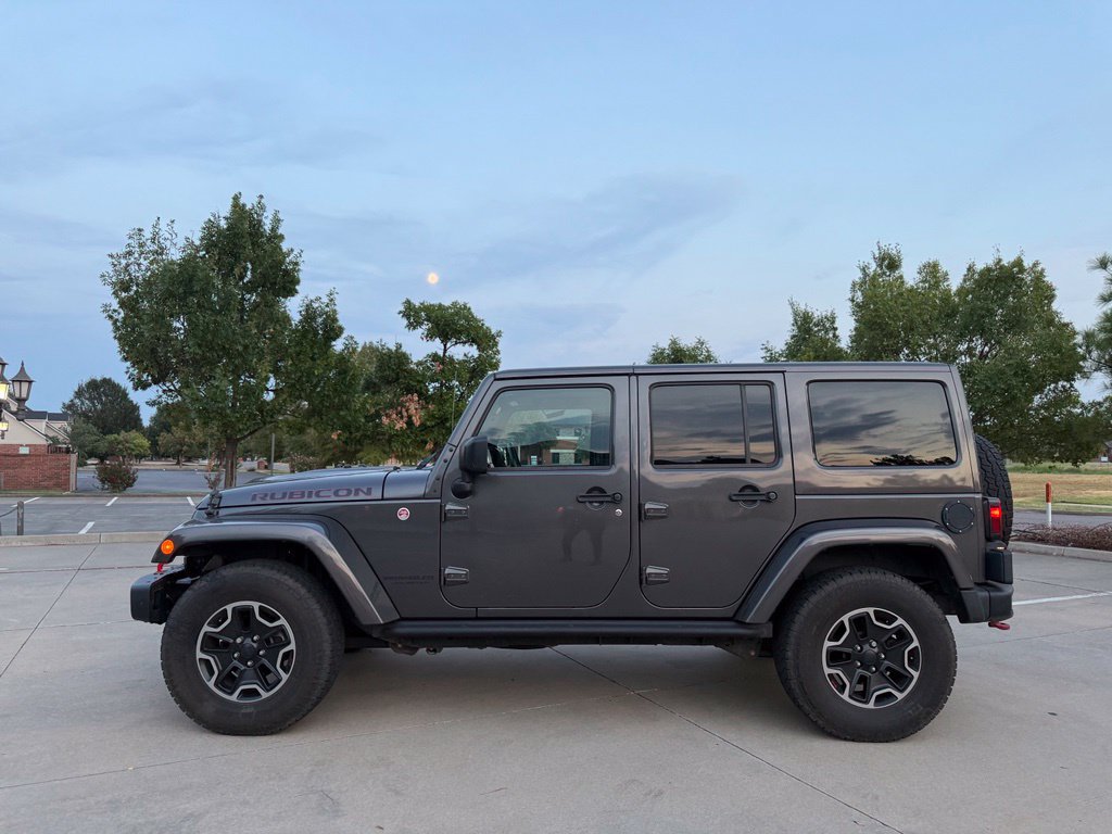 Used 2017 Jeep Wrangler Unlimited Rubicon AWD/4WD image 24
