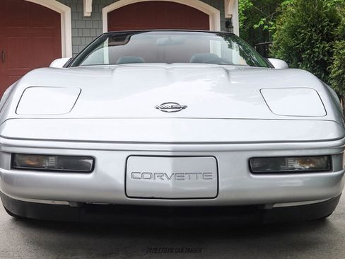 Used 1996 Chevrolet Corvette Convertible RWD image 13