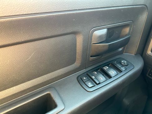 Used 2011 RAM 1500 ST w/ SXT Appearance Group image 26