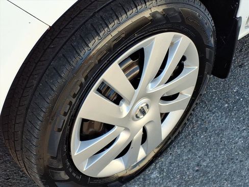 Used 2020 Nissan NV200 SV image 10