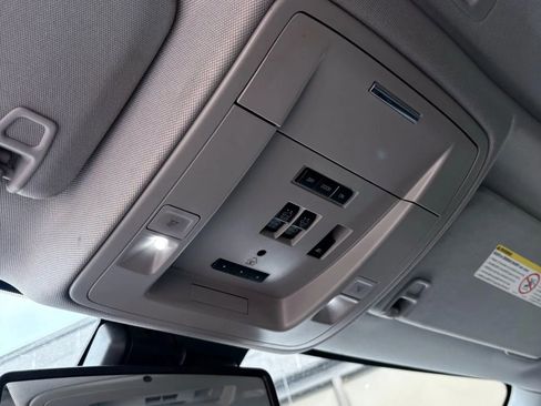 Used 2017 Chevrolet Silverado 2500 LTZ image 30