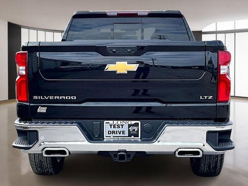 New 2026 Chevrolet Silverado 1500 LTZ w/ LTZ Premium Package AWD/4WD image 4