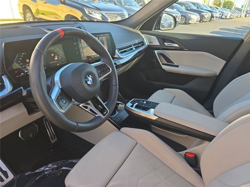 Used 2025 BMW X1 M35i w/ Premium Package AWD/4WD image 13