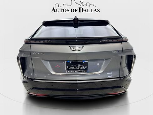 Used 2024 Cadillac Lyriq Luxury RWD image 7