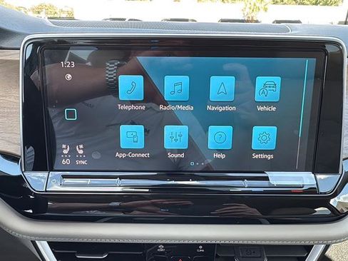 New 2026 Volkswagen Atlas SE image 21