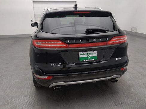 Used 2017 Lincoln MKC Premiere FWD image 6