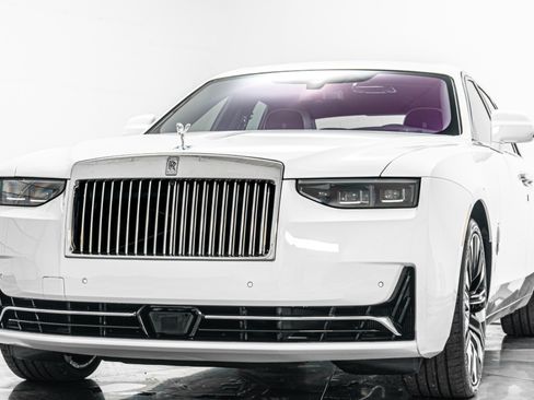 Used 2026 Rolls-Royce Ghost AWD/4WD image 5
