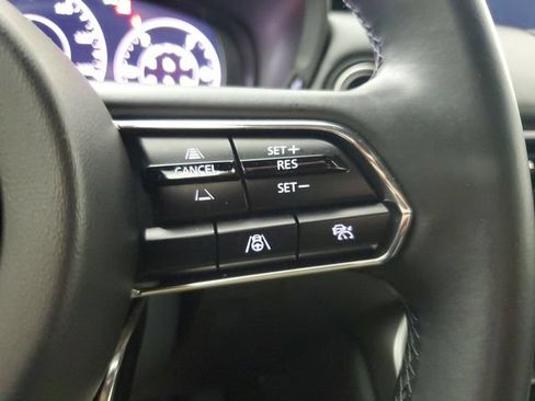 Certified 2025 MAZDA CX-70 Plug-In Hybrid w/ Premium Plus AWD/4WD image 23