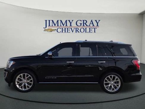 Used 2019 Ford Expedition Platinum image 6