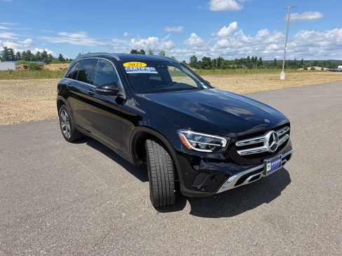 Used 2022 Mercedes-Benz GLC 300 4MATIC image 4