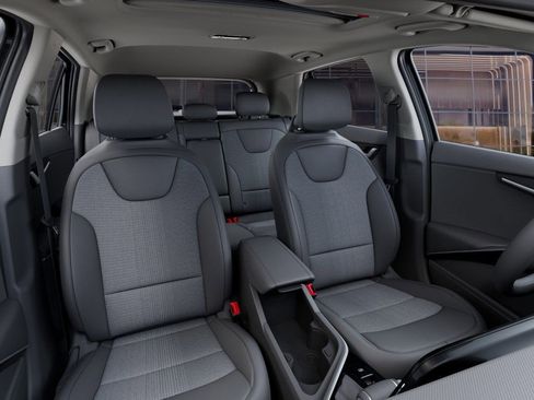 New 2025 Kia Niro EX Touring image 16