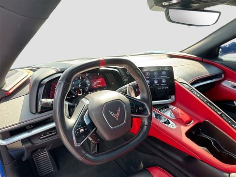 Used 2023 Chevrolet Corvette Stingray Preferred Cpe w/ Z51 Performance Package image 11