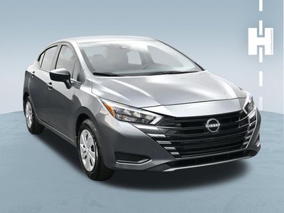Used 2025 Nissan Versa S w/ Trunk Package