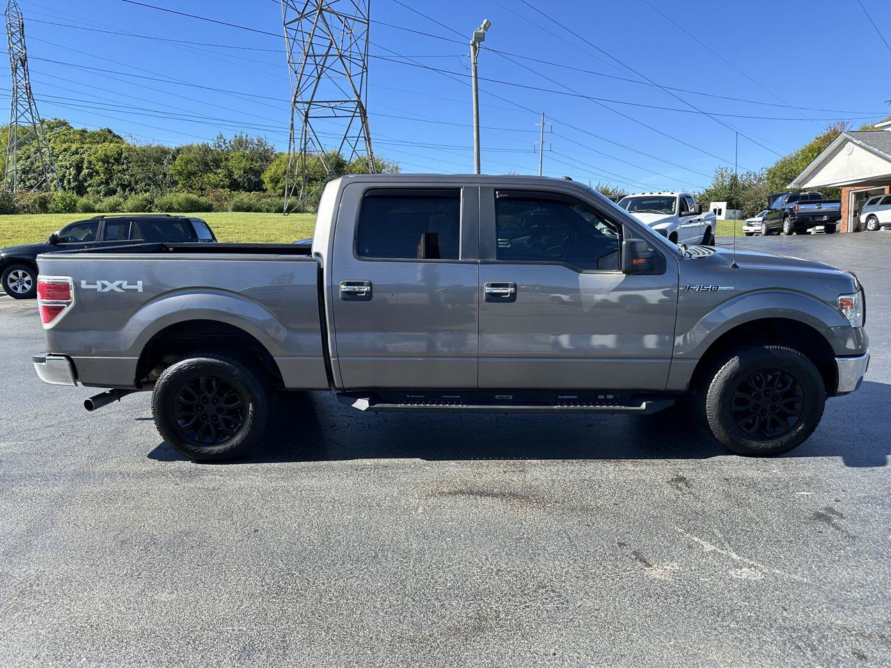 Used 2014 Ford F150 XLT w/ Equipment Group 302A Luxury AWD/4WD image 5