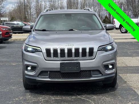 Used 2019 Jeep Cherokee Limited AWD/4WD image 32