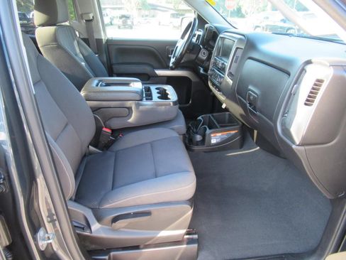 Used 2019 Chevrolet Silverado 1500 LT RWD image 10