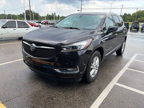 Used 2020 Buick Enclave Essence FWD image 1