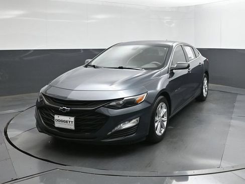 Used 2019 Chevrolet Malibu LT w/ Leather Package FWD image 28