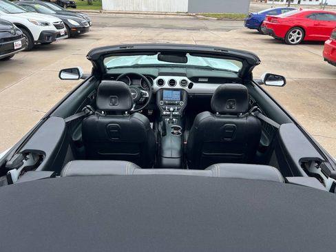Used 2017 Ford Mustang Premium w/ Equipment Group 201A RWD image 20