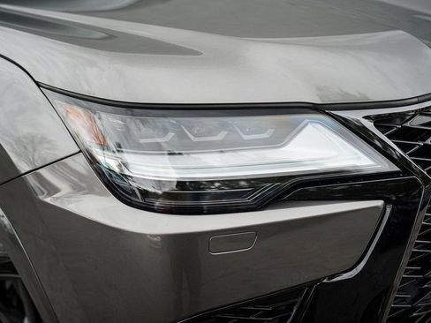 Used 2023 Lexus LX 600 F Sport w/ Accessory Package (Z1) image 6