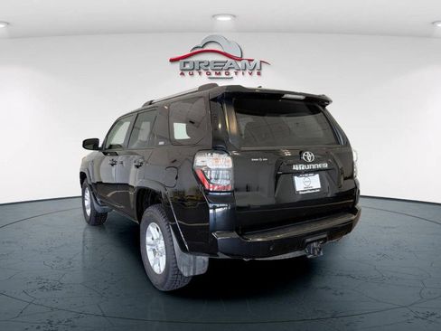 Used 2024 Toyota 4Runner SR5 AWD/4WD image 6