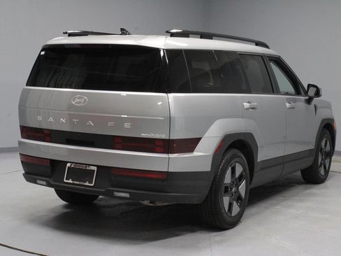 Used 2025 Hyundai Santa Fe SEL AWD/4WD image 10