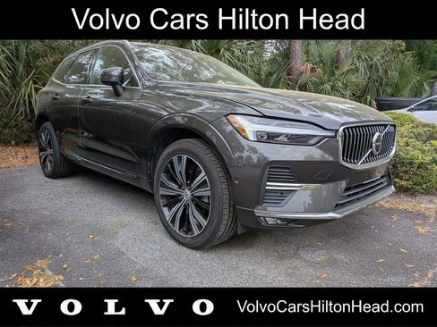 Used 2023 Volvo XC60 B5 Plus FWD image 1