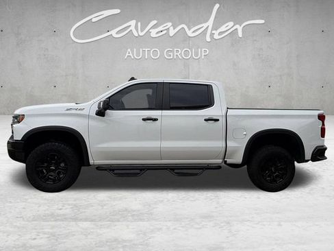 Used 2022 Chevrolet Silverado 1500 ZR2 w/ Technology Package AWD/4WD image 13