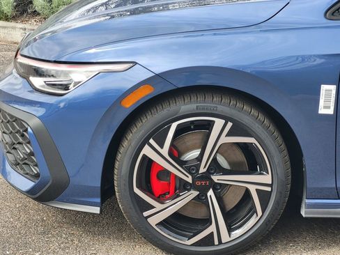New 2026 Volkswagen GTI SE FWD image 5