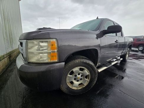 Used 2010 Chevrolet Silverado 1500 LT w/ Power Pack Plus image 11