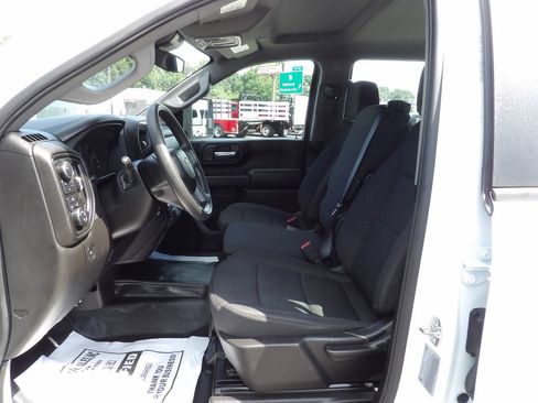 Used 2025 Chevrolet Silverado 3500 W/T AWD/4WD image 17