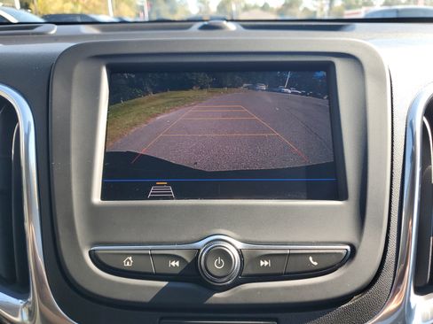 Used 2020 Chevrolet Equinox LT image 33