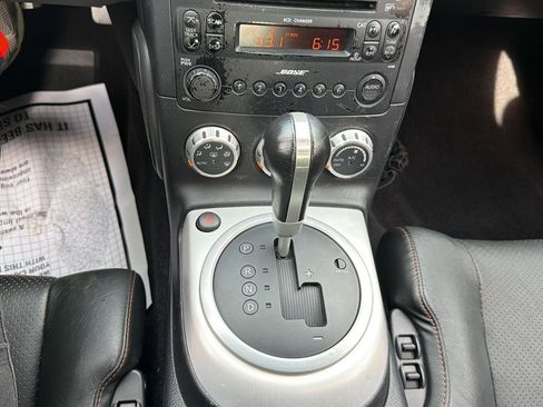 Used 2006 Nissan 350Z Touring RWD image 19