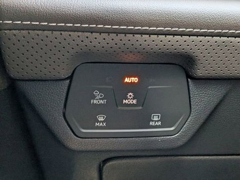 New 2026 Volkswagen Atlas SEL image 27