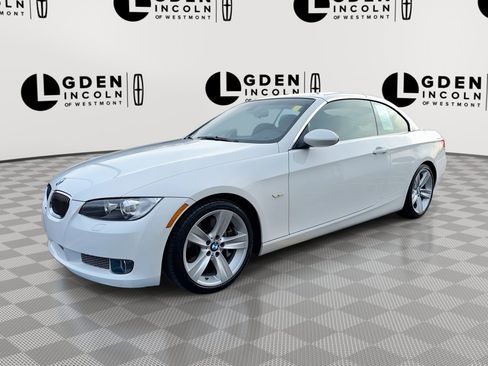 Used 2009 BMW 335i Convertible image 1