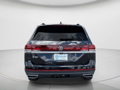 New 2026 Volkswagen Atlas SE FWD image 6
