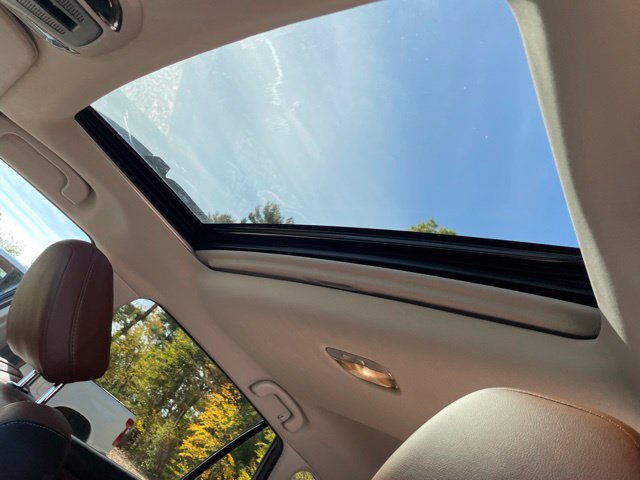 Used 2020 Subaru Outback Touring AWD/4WD image 39