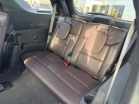 New 2026 Ford Explorer Platinum w/ LUX Leather Package image 15