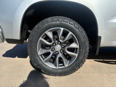 Used 2020 Chevrolet Silverado 1500 LT w/ All-Star Edition image 10