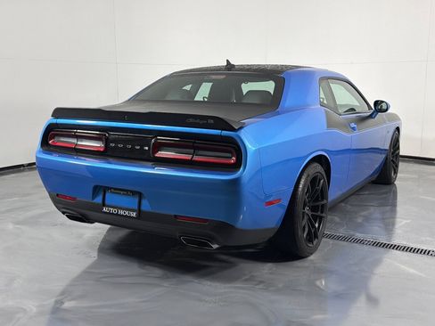 Used 2018 Dodge Challenger T/A RWD image 5