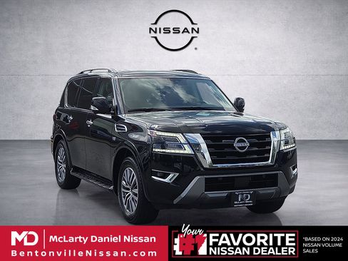 Used 2022 Nissan Armada SL w/ Captain's Chairs Package AWD/4WD image 1