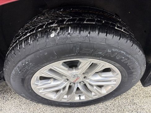 Used 2024 GMC Yukon XL SLE w/ Max Trailering Package image 10