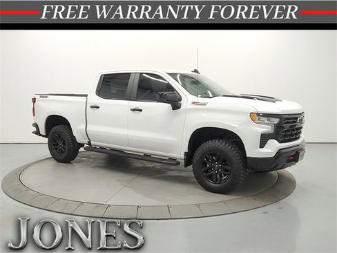 Used 2024 Chevrolet Silverado 1500 LT Trail Boss w/ Protection Package image 1