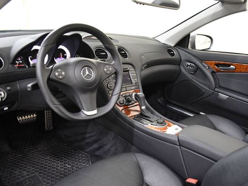 Used 2009 Mercedes-Benz SL 550 image 13