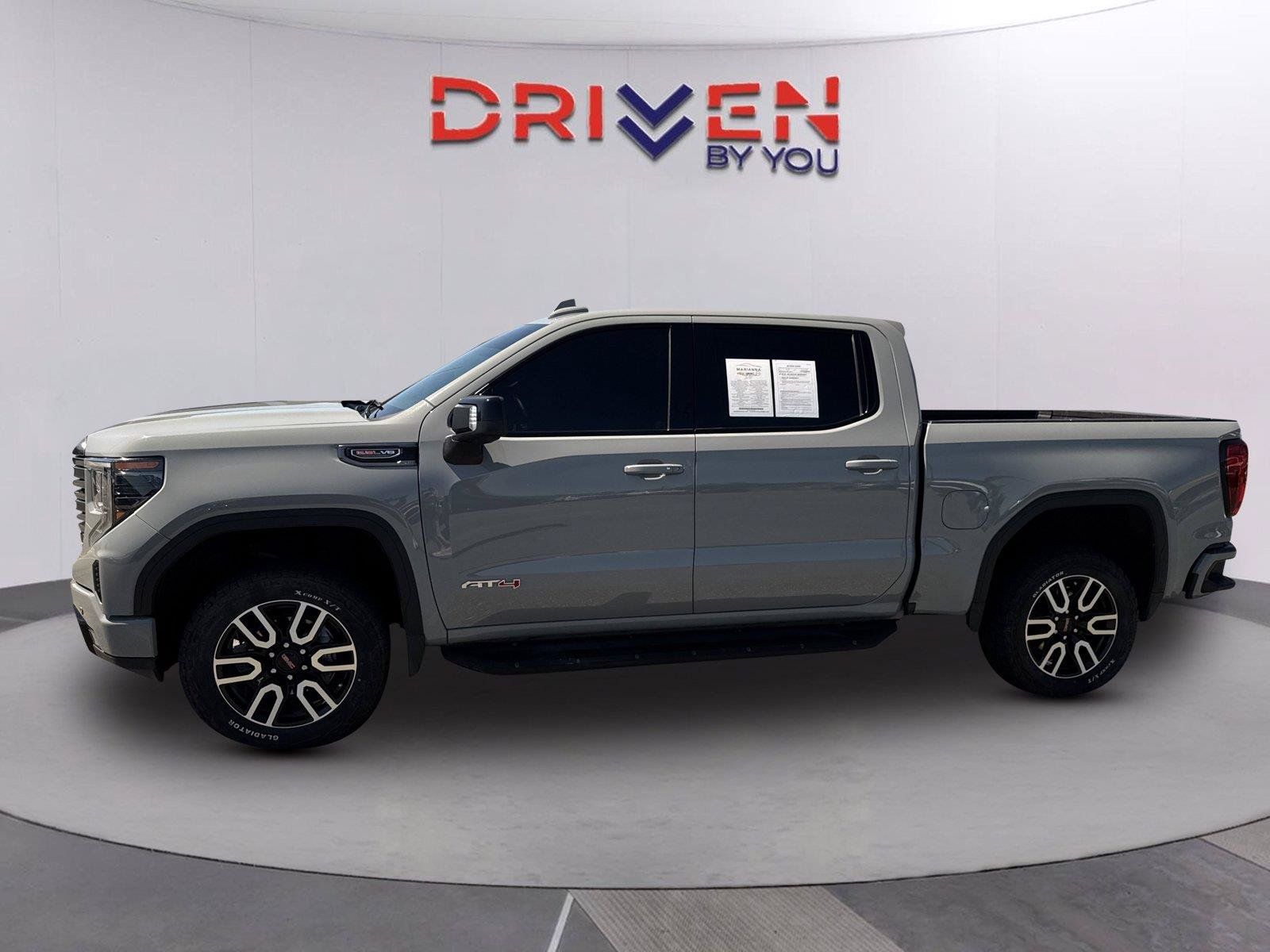 Used 2024 GMC Sierra 1500 AT4 w/ AT4 Preferred Package AWD/4WD image 7